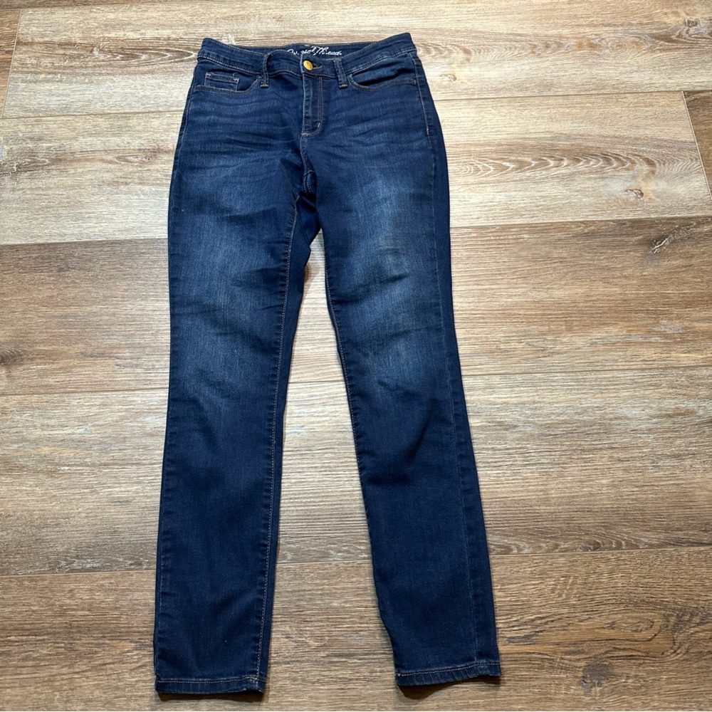 Universal Thread Women's Deep Indigo Jeans